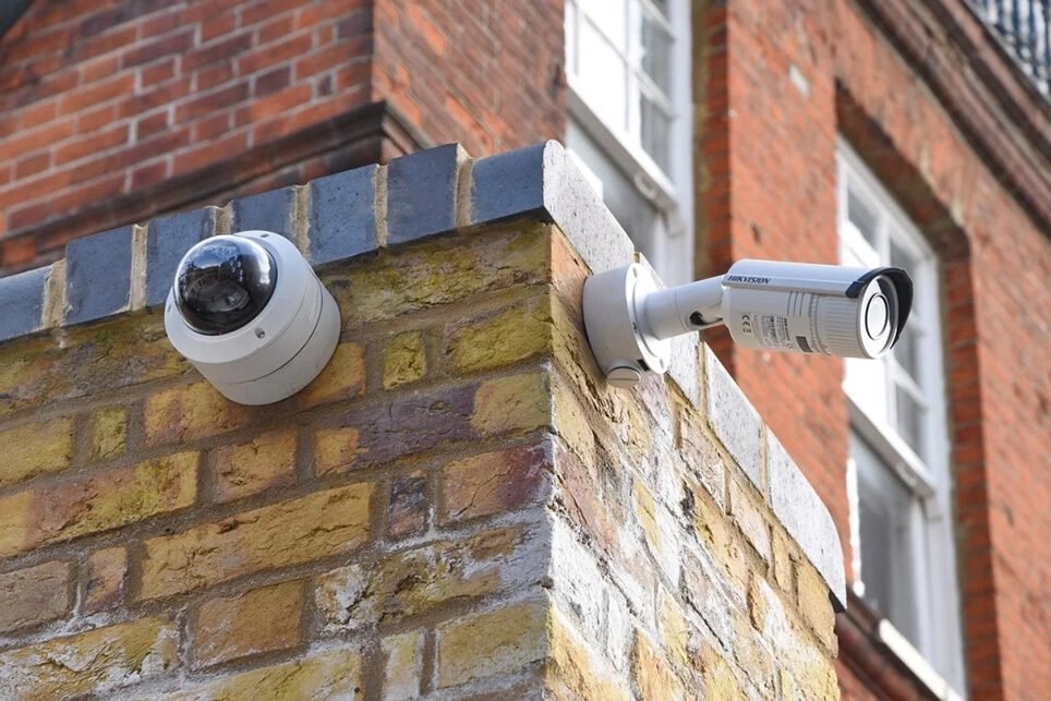 The Ultimate Guide to Choosing Your Home Security System